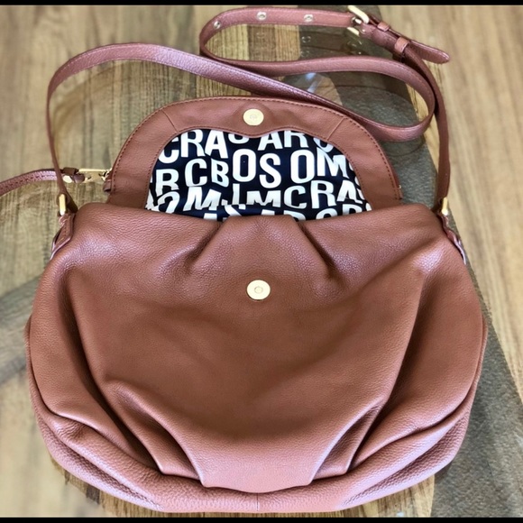 Marc Jacob Crossbody purse - Picture 2 of 4